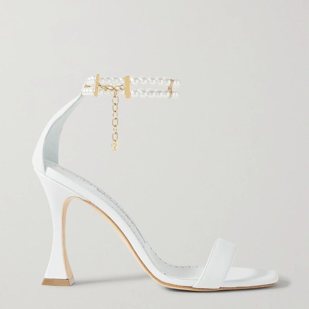 Manolo Blahnik Size 38, white satin with pearl, Charona 105 Faux-Pearl Embellish - Picture 4 of 5